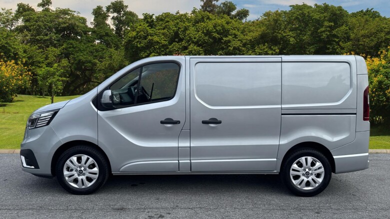 Renault Trafic Swb Diesel SL30 Blue dCi 150 Extra [Safety] Van